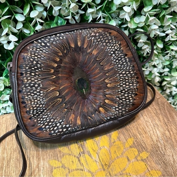 Vintage boho leather crossbody bag peacock pheasant feather front super unique - Picture 13 of 14